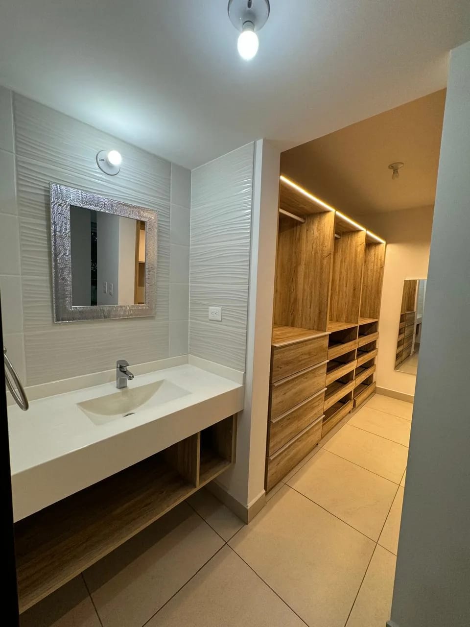 Z.14 EDIFICIO BE14 ÁREA DE LA VILLA – APTO. EN VENTA EN PRIMER NIVEL CON JARDÍN — Apartamento en Venta en Be14, Zona 14, Guatemala, Ciudad — foto 8 de 15