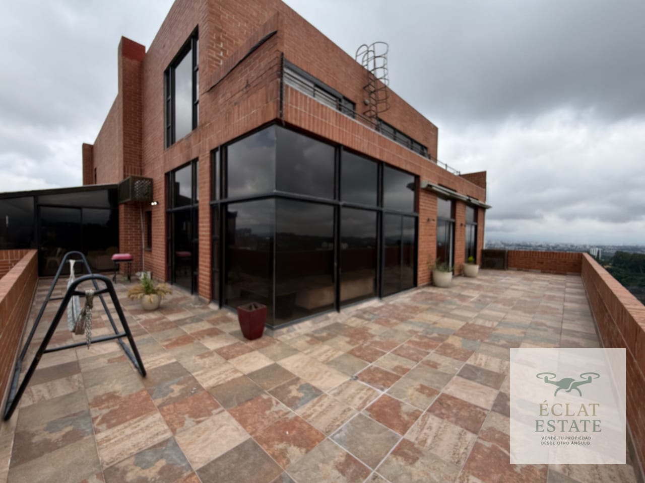 Penthouse amueblado en renta en Vista Hermosa I, Zona 15 — Apartamento en Alquiler en Catalonia, Zona 15, Guatemala, Ciudad — foto 6 de 11