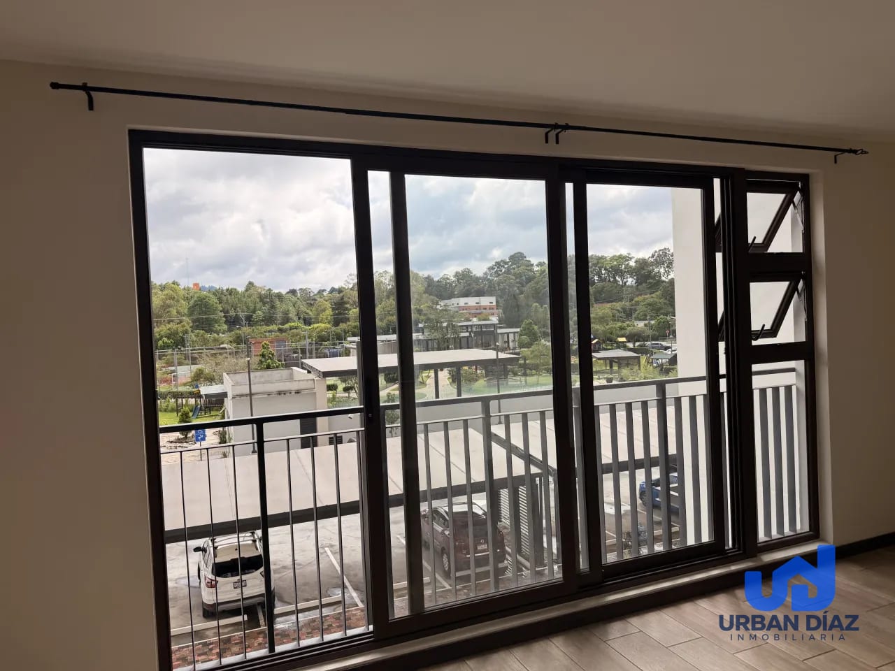 Apartamento en San Isidro 20/21, Zona 16 — Apartamento en Alquiler en San Isidro 20/21, Zona 16, Guatemala, Ciudad — foto 8 de 9