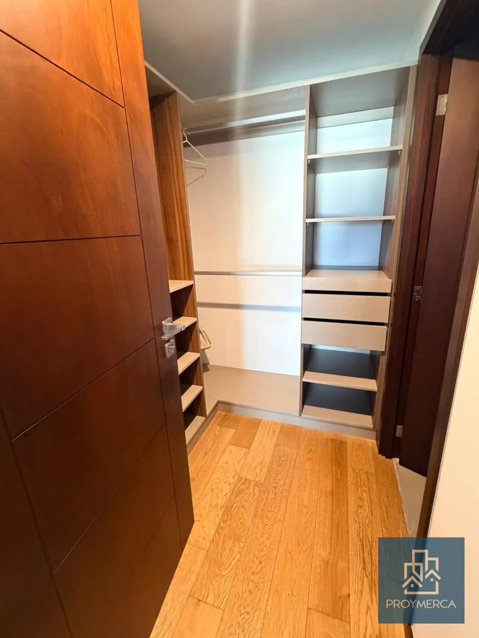 Apartamento amueblado en alquiler, Reserva 5ta Avenida, Zona 14 - 13