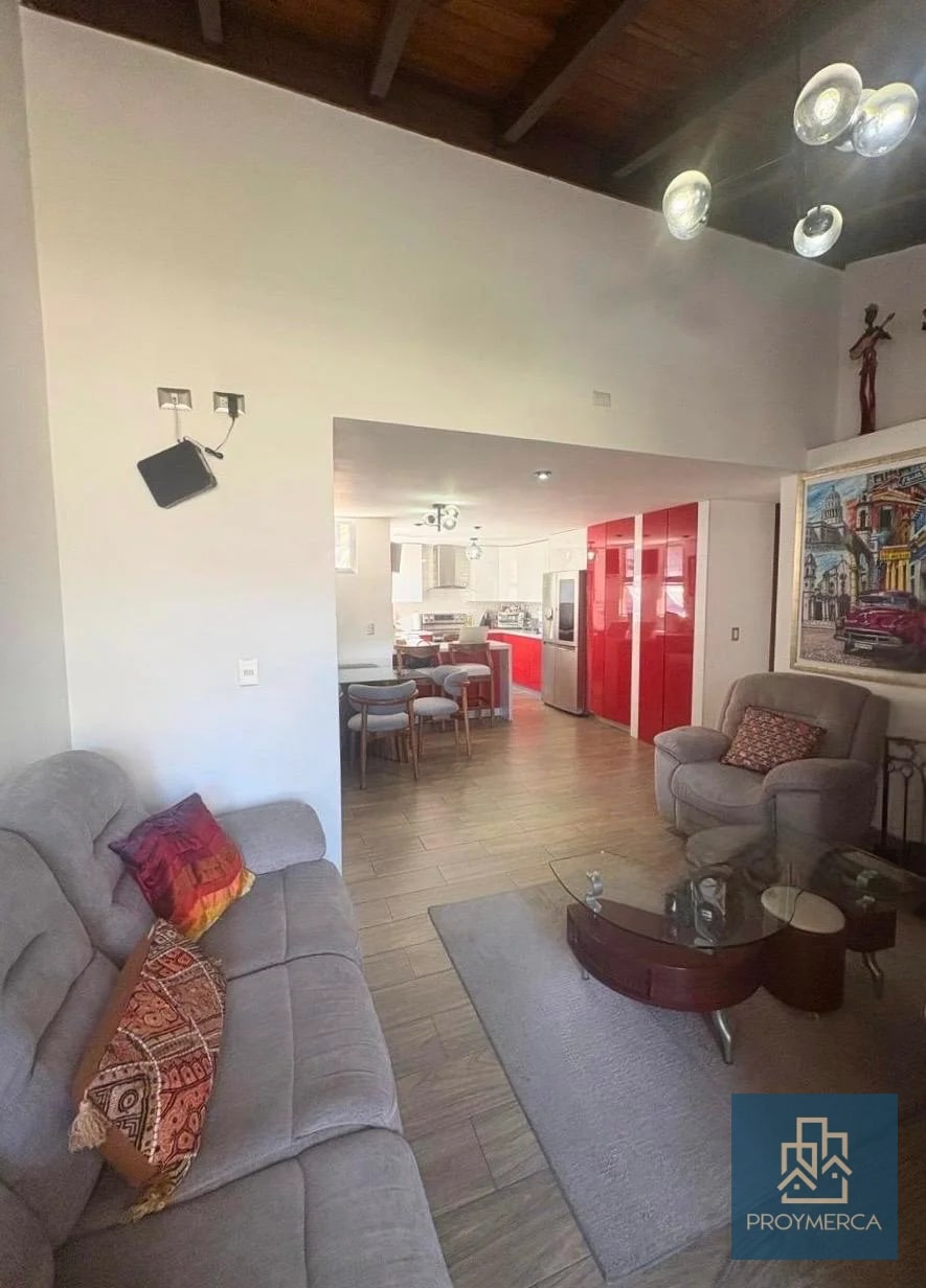 Apartamento Remodelado en venta, Jardines de la Villa, Zona 10 — Apartamento en Venta en Zona 10, Guatemala, Ciudad — foto 1 de 10