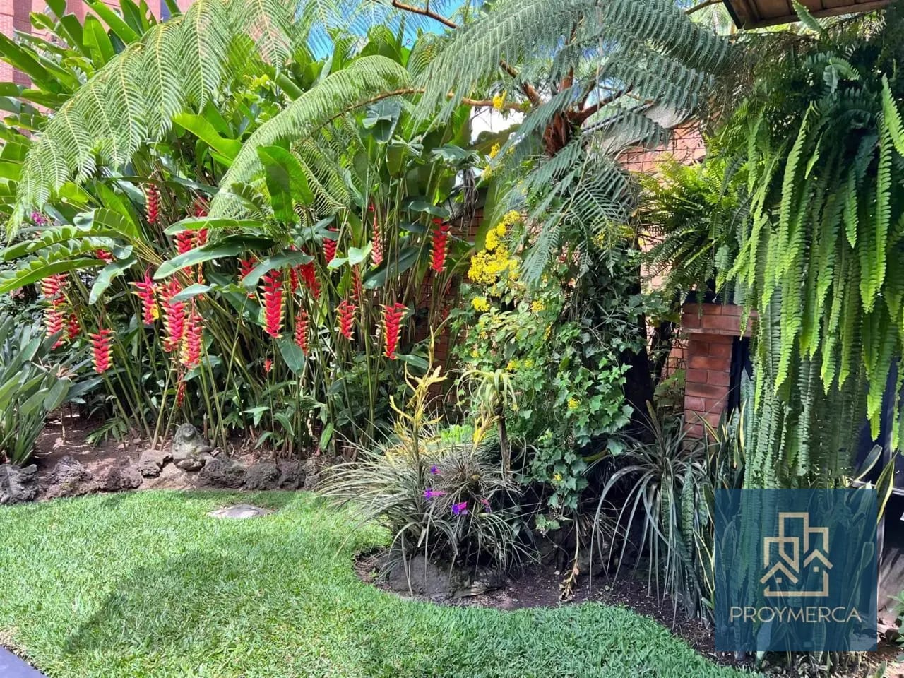 Casa en venta, Área residencial, Zona 15 por San Lázaro | Fuera de garita — Apartamento en Venta en Zona 15, Guatemala, Ciudad — foto 14 de 15