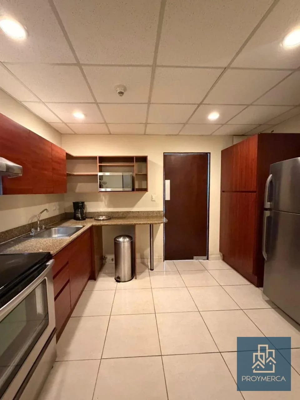Apartamento AMUEBLADO en alquiler, Edificio Adriatika, Zona 14 — Apartamento en Alquiler en Zona 14, Guatemala, Ciudad — foto 6 de 13