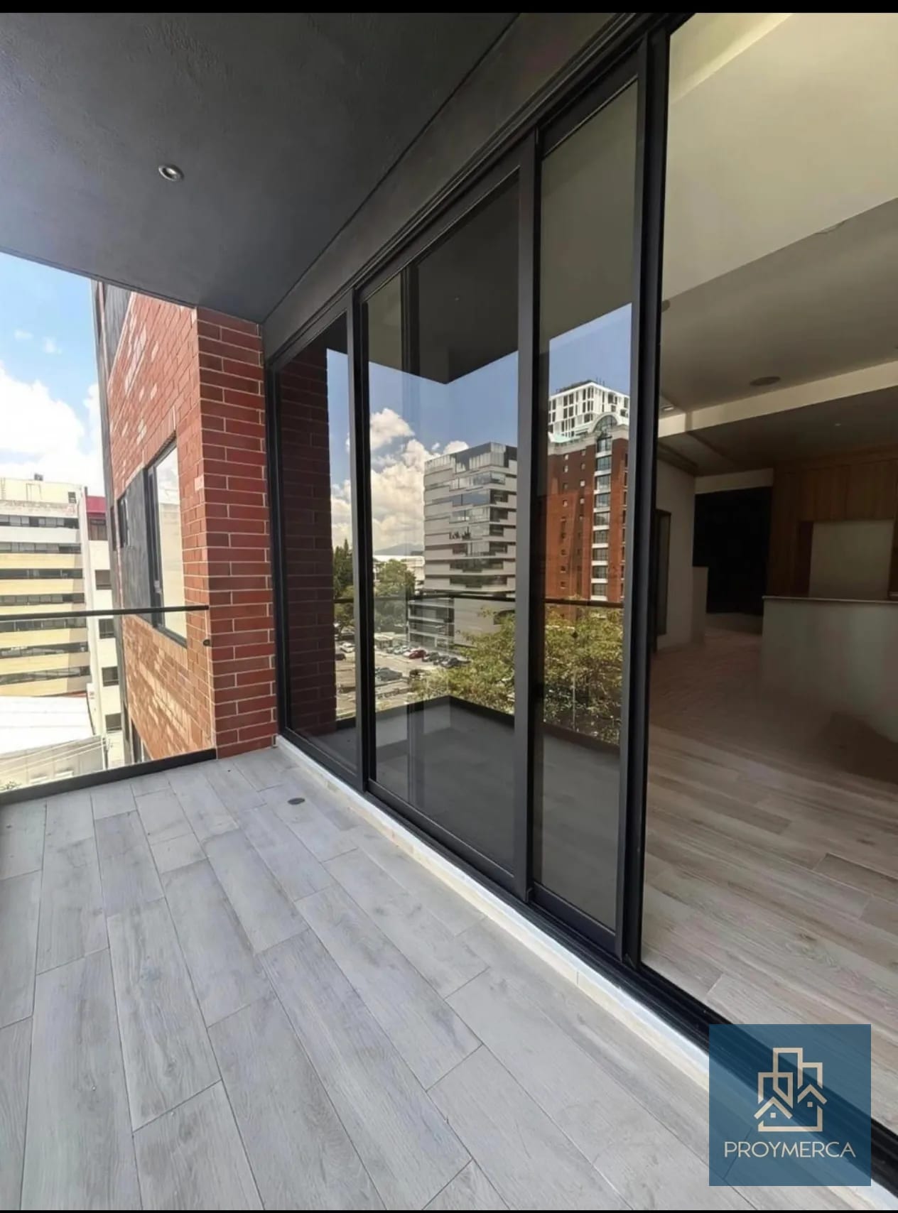 Apartamento en Alquiler zona 10 — Apartamento en Alquiler en Ferré Diez, Zona 10, Guatemala, Ciudad — foto 9 de 9