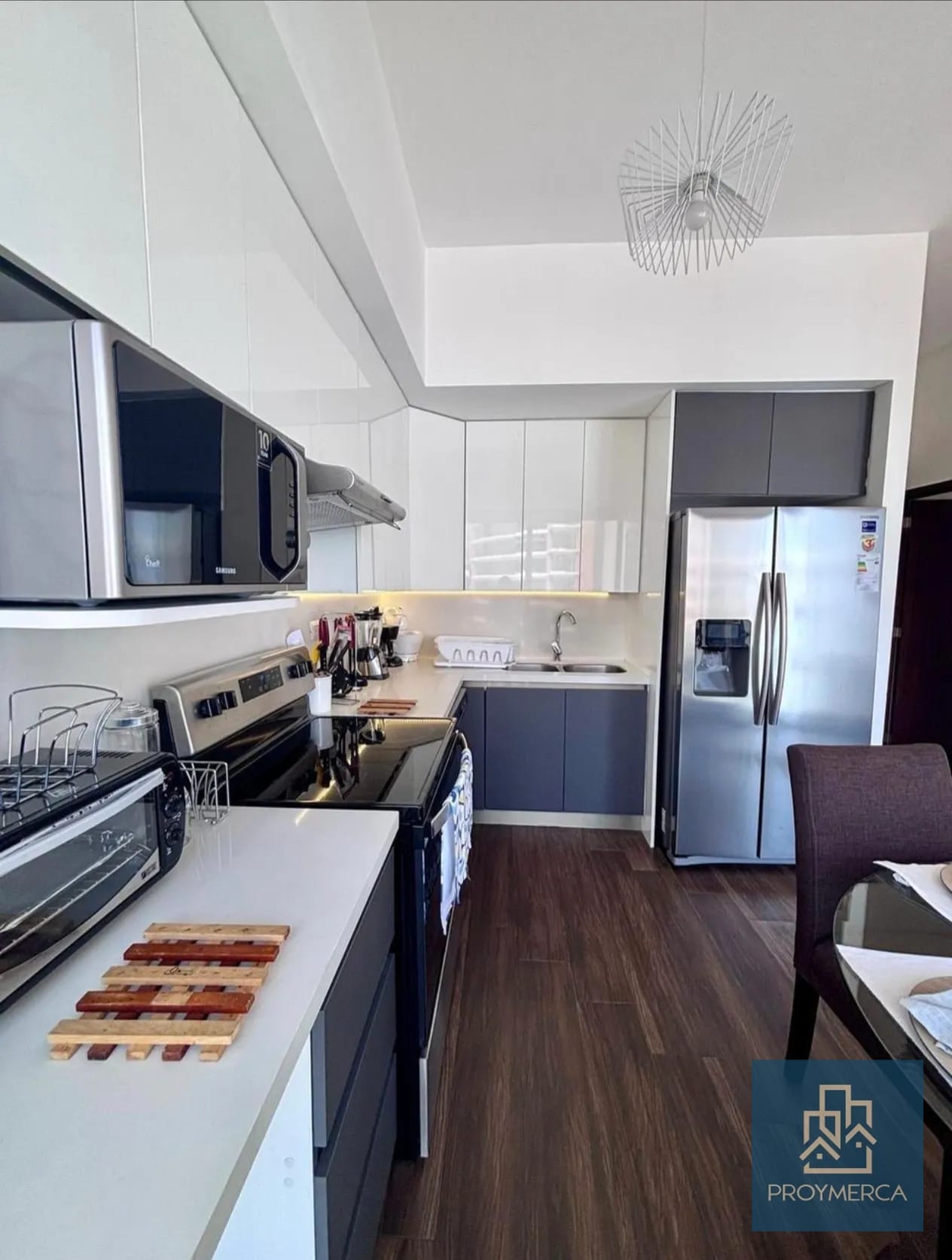 Apartamento Amueblado en Venta zona 10 — Apartamento en Venta en Casa Clara, Zona 10, Guatemala, Ciudad — foto 5 de 13