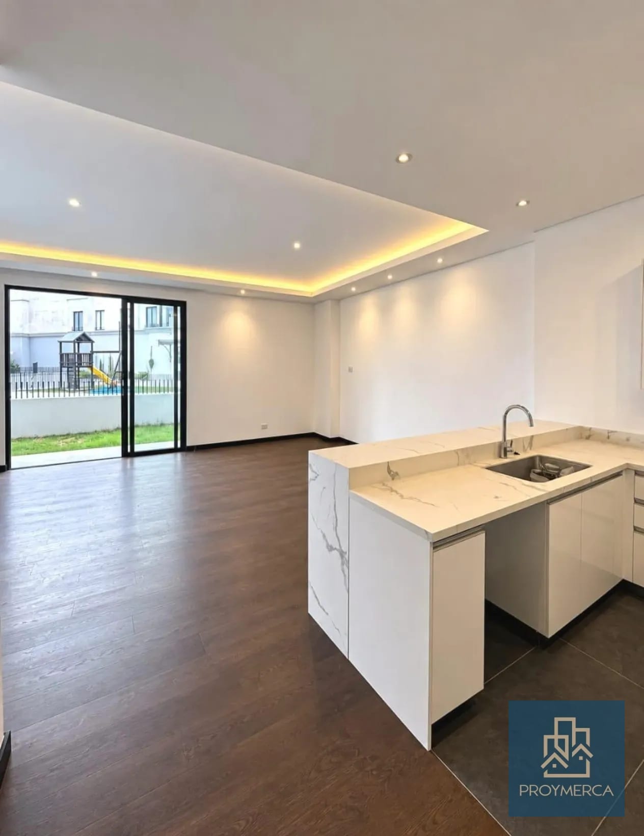 Apartamento con jardín en venta Nogales zona 16 — Apartamento en Venta en Nogales de Cayalá, Zona 16, Guatemala, Ciudad — foto 2 de 12