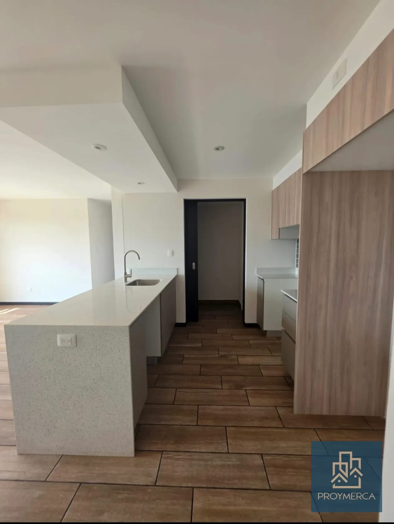 Apartamento en Alquiler zona 16 — Apartamento en Alquiler en Zona 16, Guatemala, Ciudad — foto 4 de 15