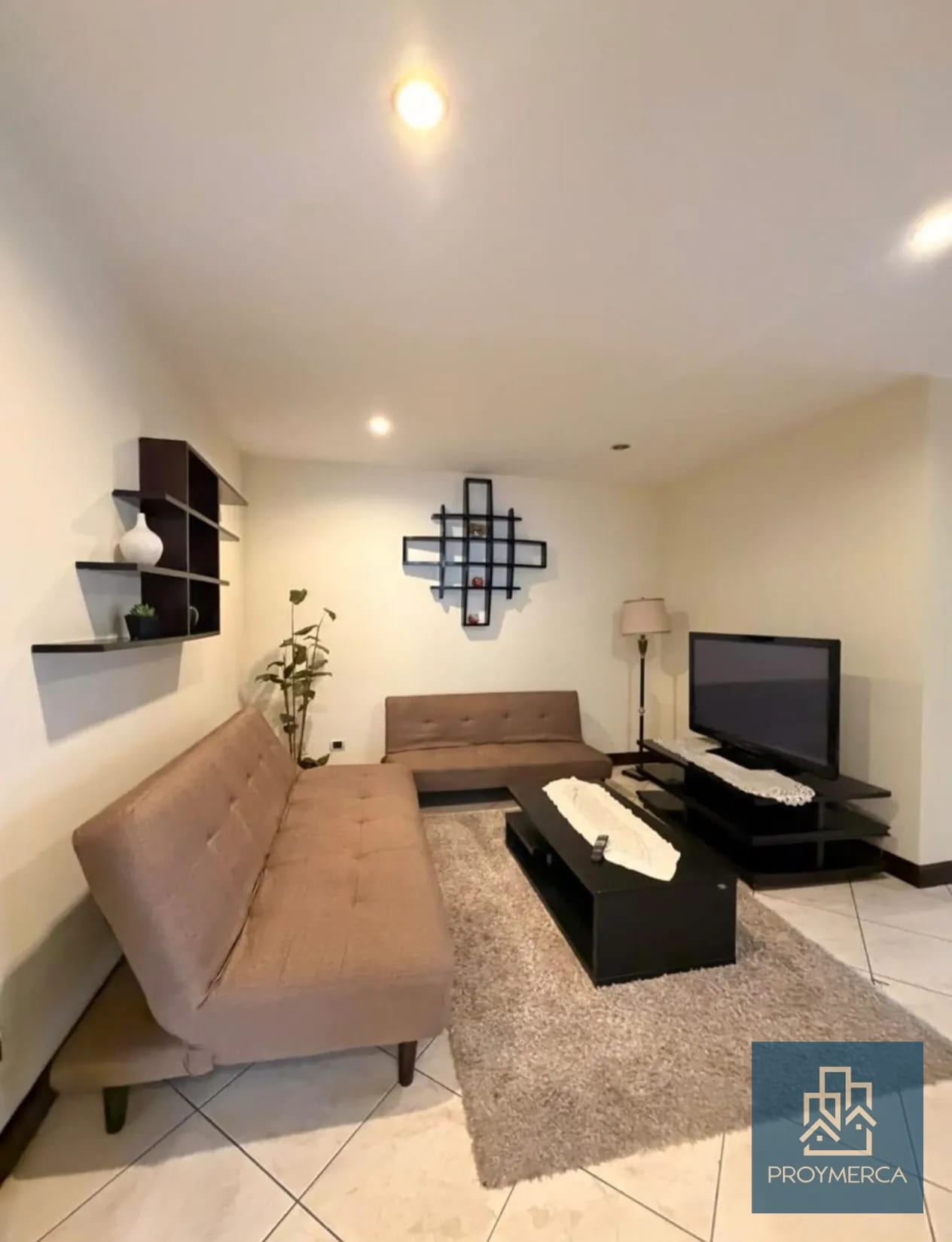 Apartamento Amueblado en Alquiler zona 10 — Apartamento en Alquiler en Zona 10, Guatemala, Ciudad — foto 6 de 14