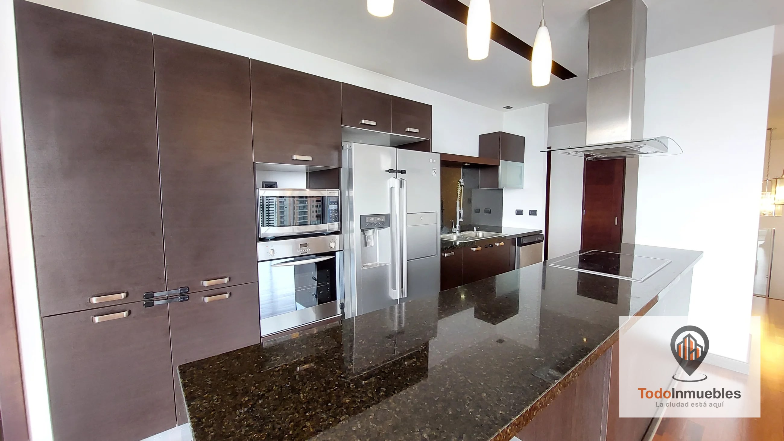 Apartamento Penthouse en Renta en zona 15 vh1 - 3
