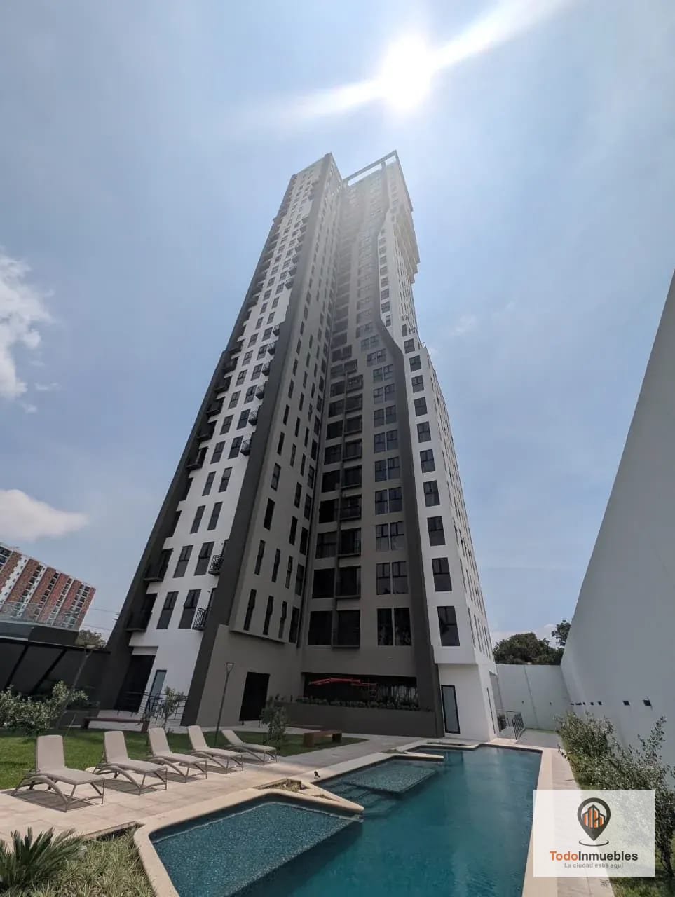 Apartamento en Venta en Altaire z11 — Apartamento en Venta en Zona 11, Guatemala, Ciudad — foto 10 de 14