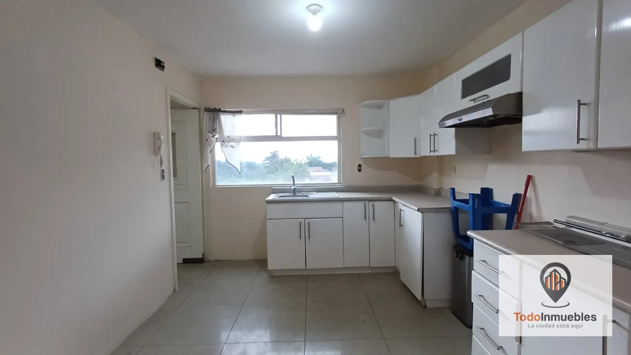 Apartamento en Venta en z13 Monte Azul — Apartamento en Venta en Monte Azul, Zona 13, Guatemala, Ciudad — foto 2 de 15