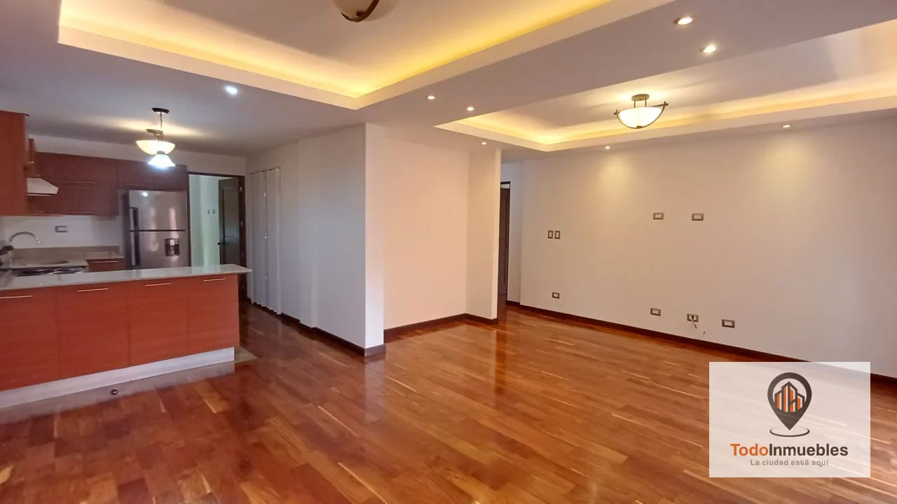 Apartamento en Renta en z10 interior Oakland — Apartamento en Alquiler en Oakland I, Zona 10, Guatemala, Ciudad — foto 2 de 12
