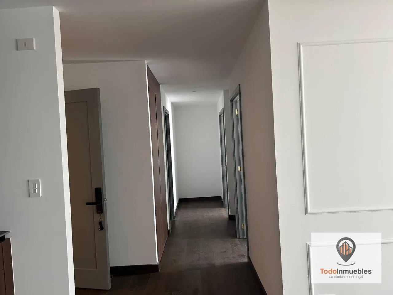 Apartamento en Renta en Atarah z10 — Apartamento en Alquiler en Atarah, Zona 10, Guatemala, Ciudad — foto 9 de 13