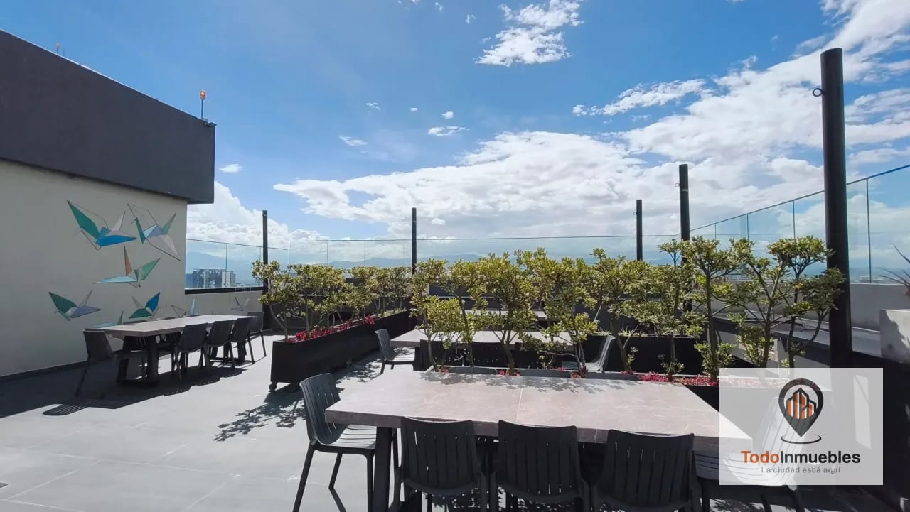 Apartamento en Renta en z10 Iq10 — Apartamento en Alquiler en IQ10, Zona 10, Guatemala, Ciudad — foto 3 de 14