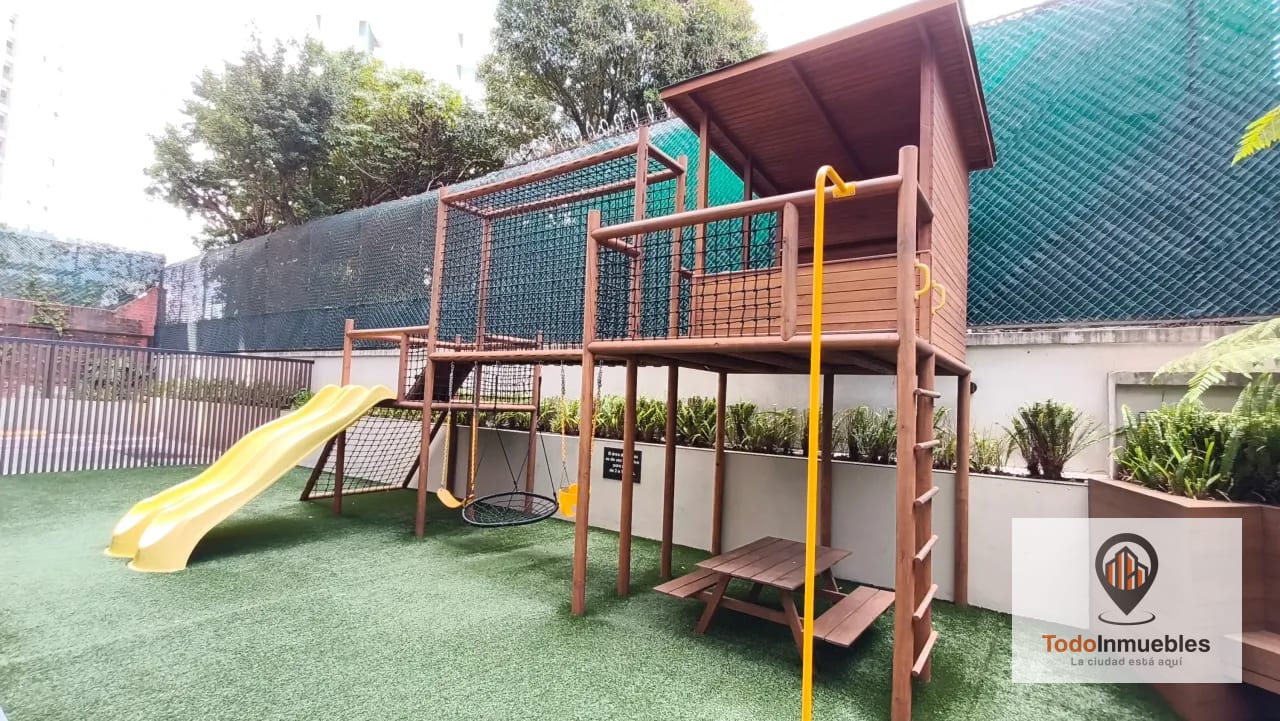 Apartamento en Renta en z10 Iq10 — Apartamento en Alquiler en IQ10, Zona 10, Guatemala, Ciudad — foto 2 de 14