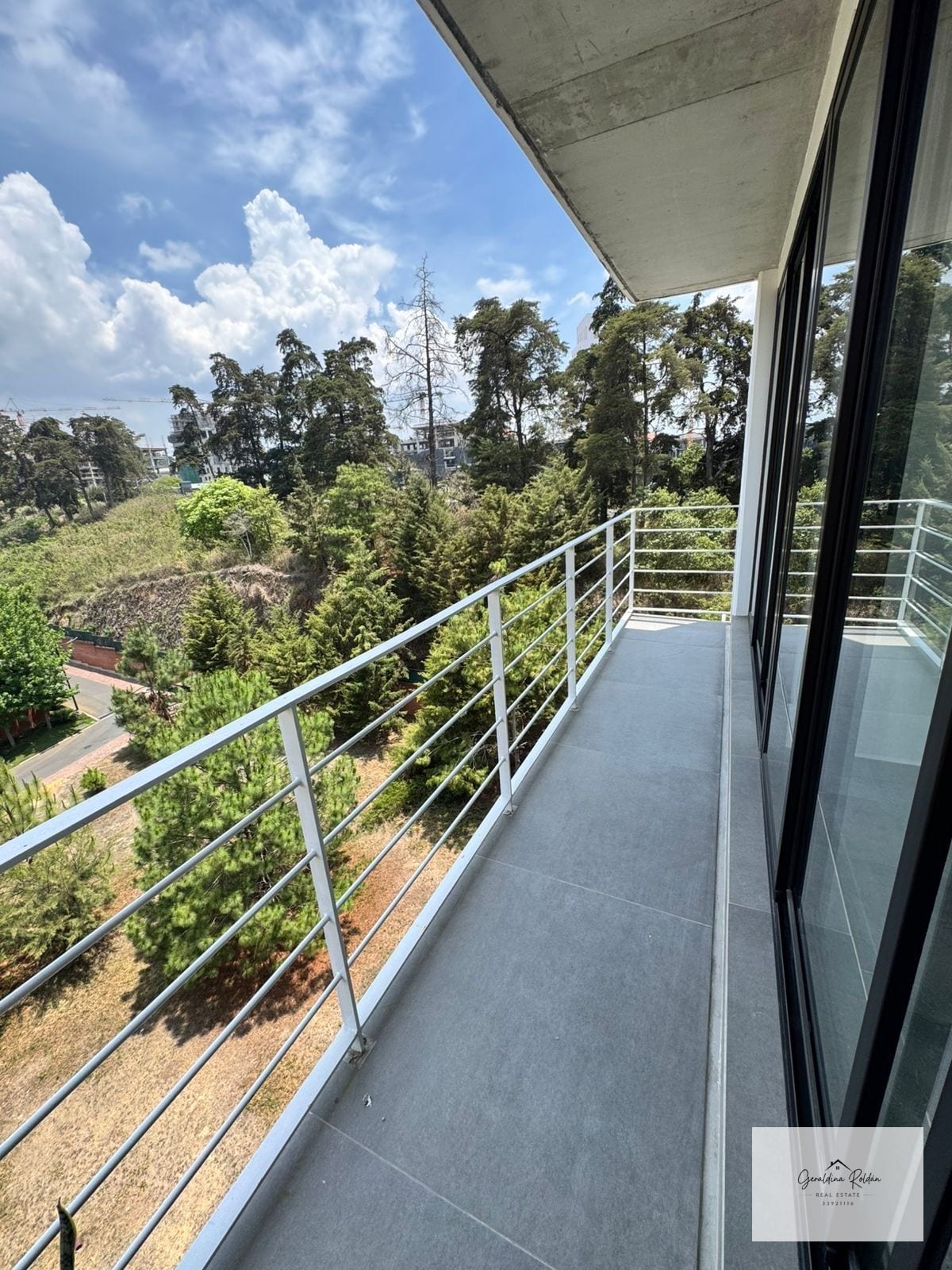 Se vende apartamento semiamueblado en Shift Cayala con contrato vigent — Apartamento en Venta en Shift Cayalá, Zona 16, Guatemala, Ciudad — foto 8 de 11