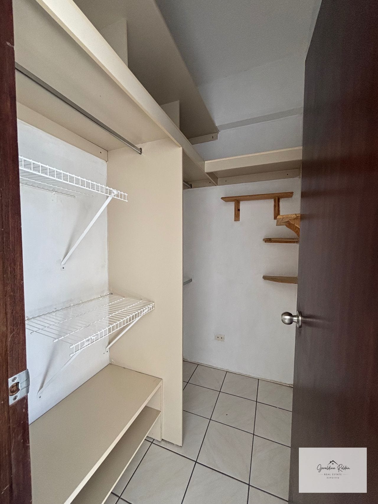 200 m tres habitaciones zona 15 a súper precio/ edificio antiguo — Apartamento en Alquiler en Zona 15, Guatemala, Ciudad — foto 7 de 11
