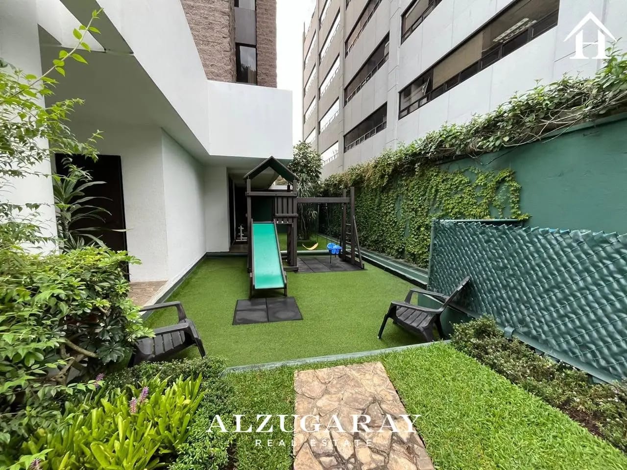 Apto Amueblado C/ Balcón 1 Hab. / Edificio en Zona 14 — Apartamento en Alquiler en Zona 14, Guatemala, Ciudad — foto 8 de 10