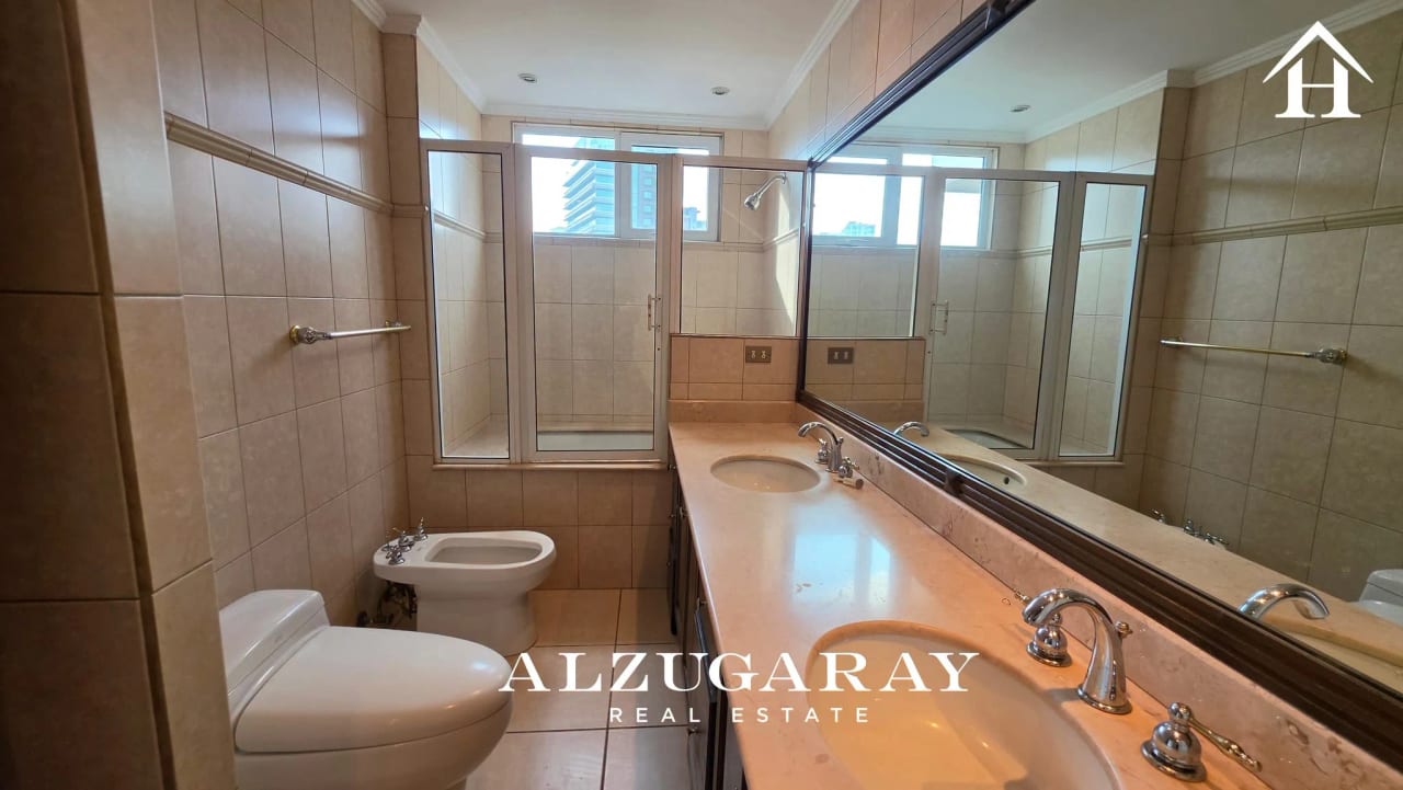 Apartamento Nivel Completo en Renta 3 Hab. | Edificio Antiguo Z.10 — Apartamento en Alquiler en Zona 10, Guatemala, Ciudad — foto 9 de 9
