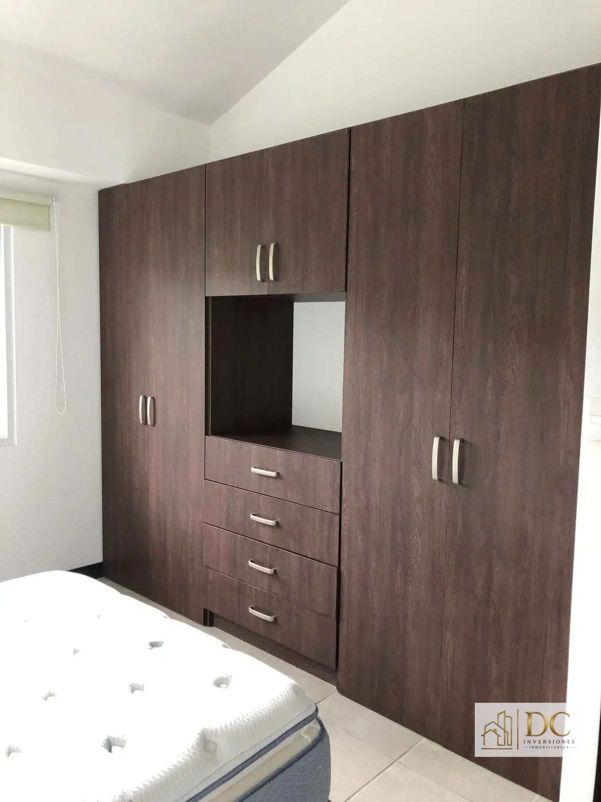 📍APARTAMENTO AMUEBLADO EN RENTA – 2 HAB + ESTUDIO | HEXA 16 | ZONA 16 — Apartamento en Alquiler en Hexa Cañada 16, Zona 16, Guatemala, Ciudad — foto 9 de 17