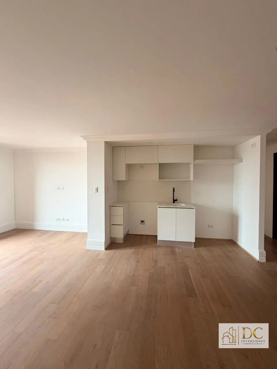 đ APARTAMENTO EN RENTA â 3 HAB + WALK-IN CLĂSET | EDIFICIO CĂNTRICO | ZONA 5 â Apartamento en Alquiler en CĂ©ntrico, Zona 5, Guatemala, Ciudad â foto 3 de 13