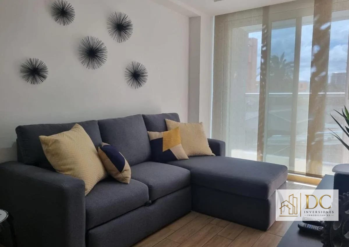 📍 APARTAMENTO AMUEBLADO EN VENTA – 2 HAB + BODEGA | CITYHAUS | ZONA 10 — Apartamento en Venta en City Haus, Zona 10, Guatemala, Ciudad — foto 2 de 11