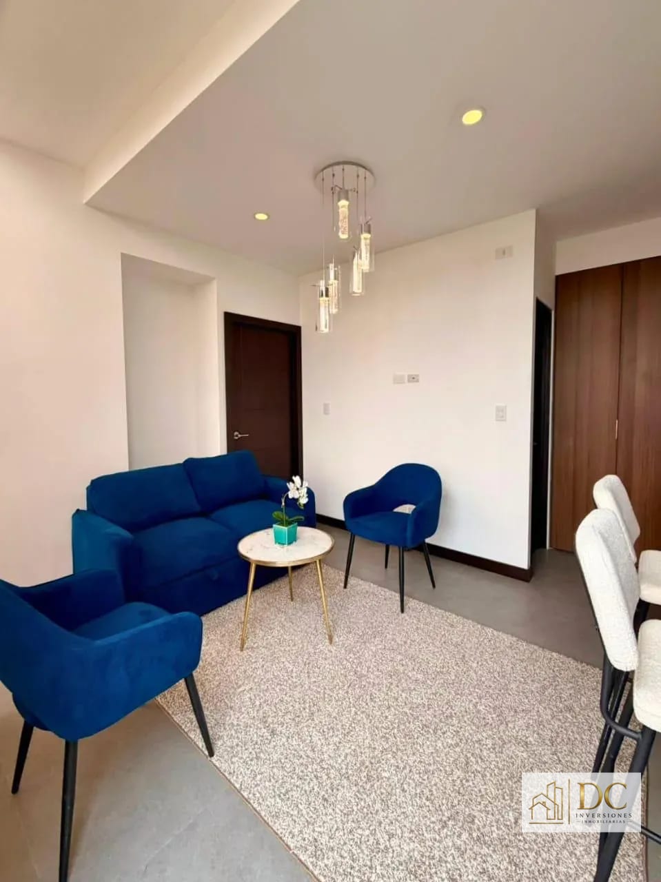 đ APARTAMENTO AMUEBLADO EN RENTA â 1 HAB + JARDĂN | EDIFICIO ARLES | ZONA 15 â Apartamento en Alquiler en Arles, Zona 15, Guatemala, Ciudad â foto 2 de 12