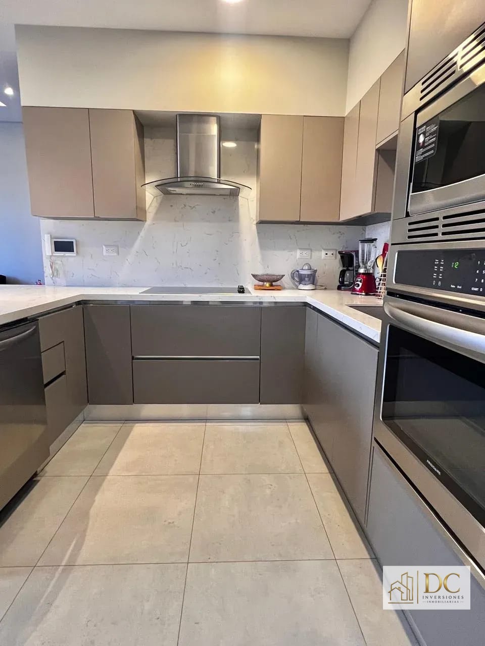 đ APARTAMENTO AMUEBLADO EN RENTA â 2 HAB + BALCĂN | SANTA INĂS DEL PARQUE | ZONA 14 â Apartamento en Alquiler en Santa InĂ©s del Parque, Zona 14, Guatemala, Ciudad â foto 4 de 16