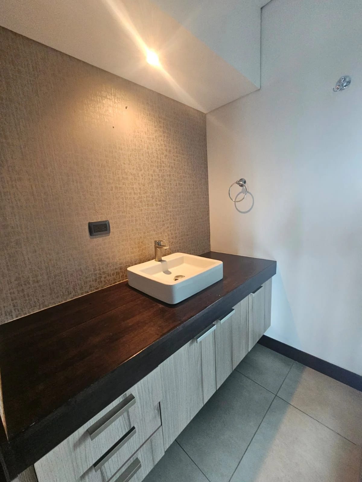 đ Apartamento en Renta â 2 Hab + Sala Familiar | Viu CayalĂĄ | Zona 16 â Apartamento en Alquiler en ViĂș CayalĂĄ, Zona 16, Guatemala, Ciudad â foto 14 de 16
