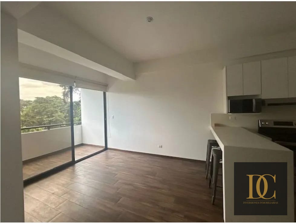 📍 Apartamento en Renta – 3 Hab + Línea Blanca | Casa Acueducto | Z.14 — Apartamento en Alquiler en Casa Acueducto, Zona 10, Guatemala, Ciudad — foto 4 de 14