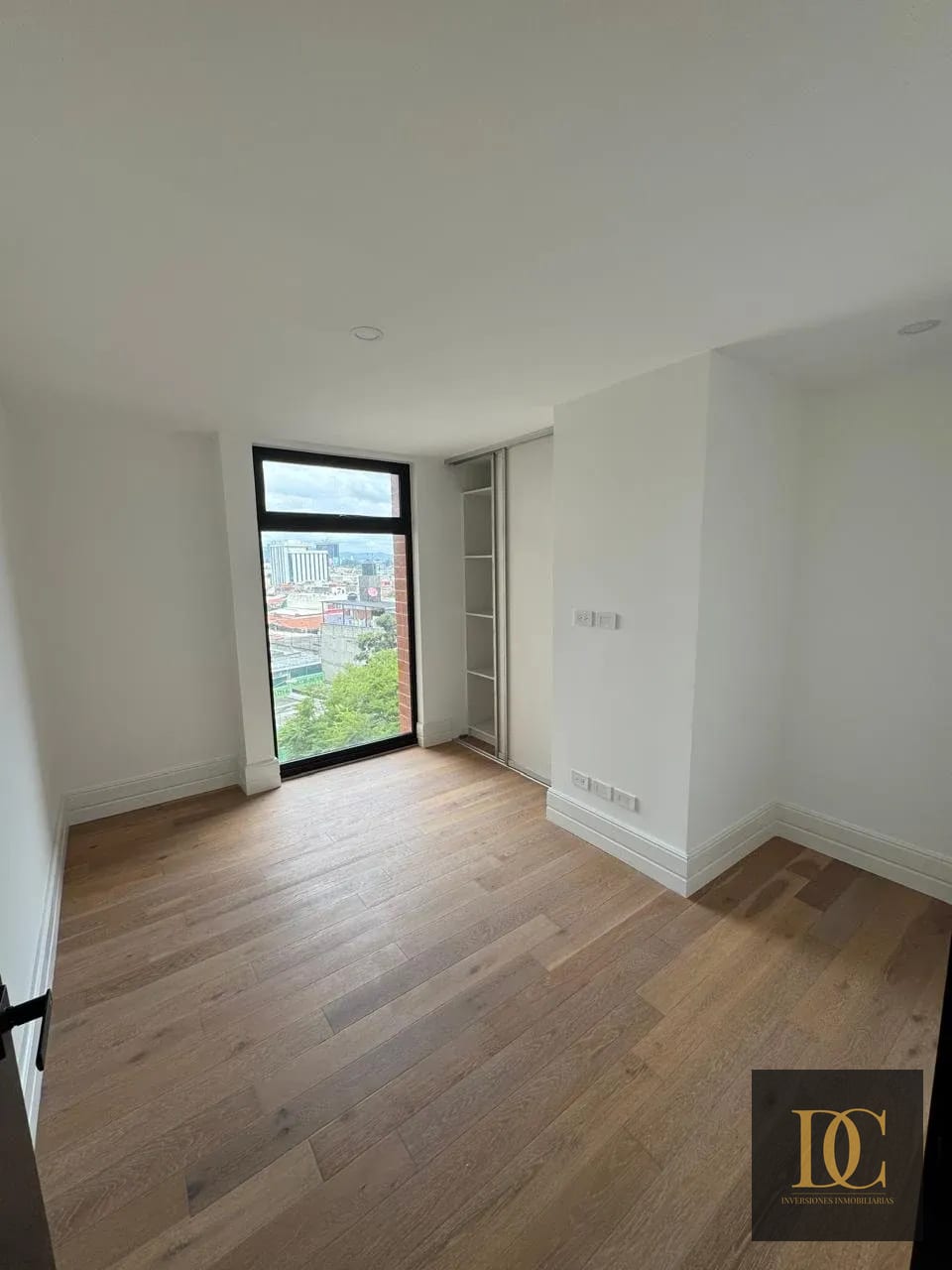 đ Apartamento en Venta â 3 Hab + 2 Parqueos | Edificio CĂ©ntrico | Z.5 â Apartamento en Venta en CĂ©ntrico, Zona 5, Guatemala, Ciudad â foto 5 de 12