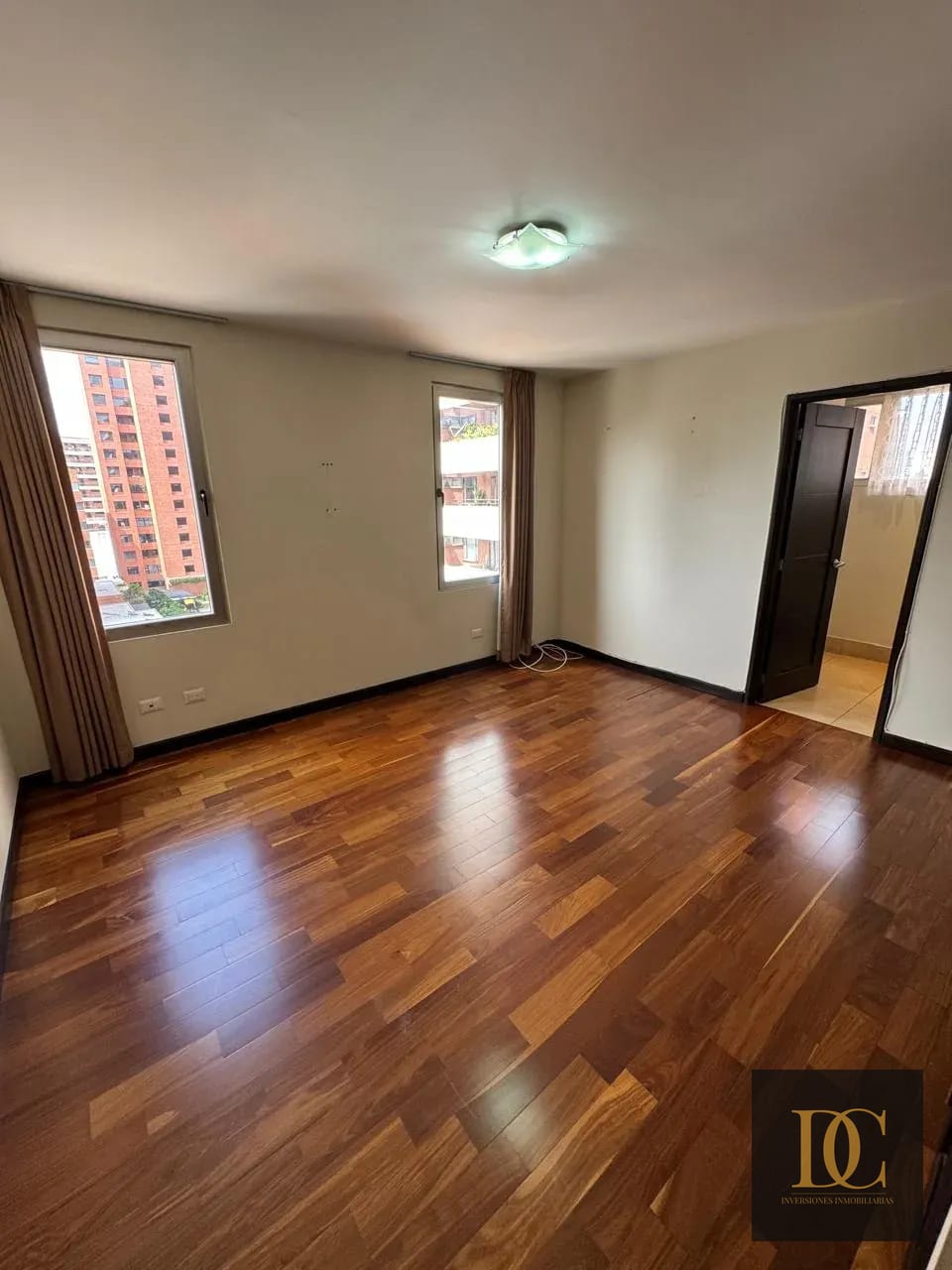 ๐ Apartamento en Renta โ 3 Hab + 3 Parqueos | Aria | Zona 10 ๐ Esti โ Apartamento en Alquiler en Aria, Zona 10, Guatemala, Ciudad โ foto 4 de 16