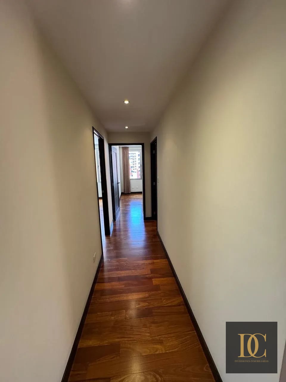 ๐ Apartamento en Renta โ 3 Hab + 3 Parqueos | Aria | Zona 10 ๐ Esti โ Apartamento en Alquiler en Aria, Zona 10, Guatemala, Ciudad โ foto 12 de 16