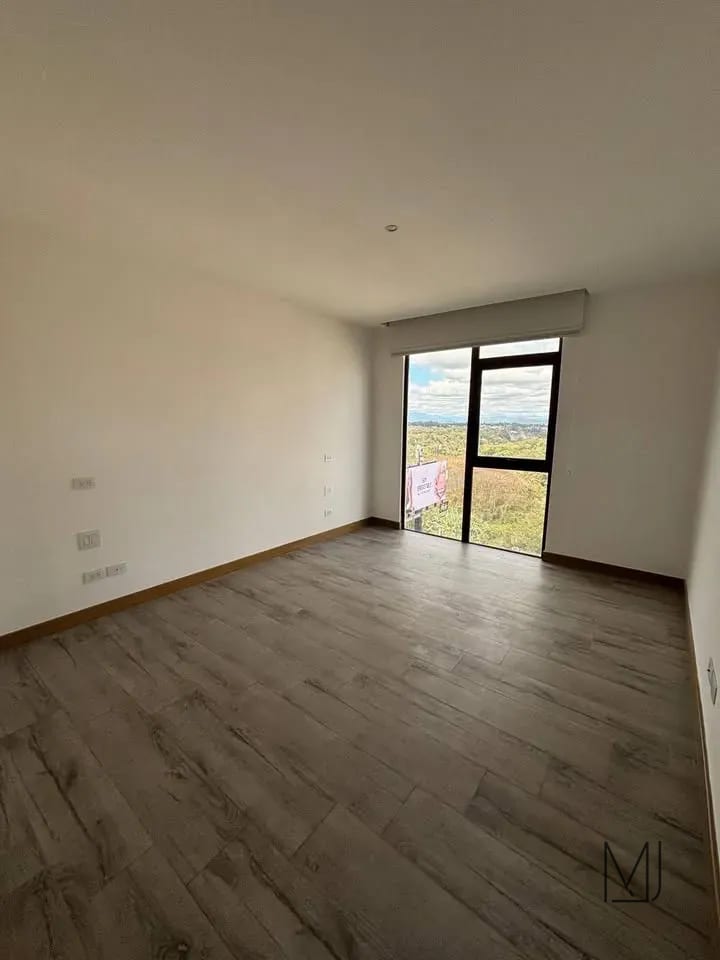 Apartamento en Alquiler | Edificio Nordic | Zona 15 | Frente a Cayalá · 2 habitaciones — Apartamento en Alquiler en Nordic, Zona 15, Guatemala, Ciudad — foto 9 de 17
