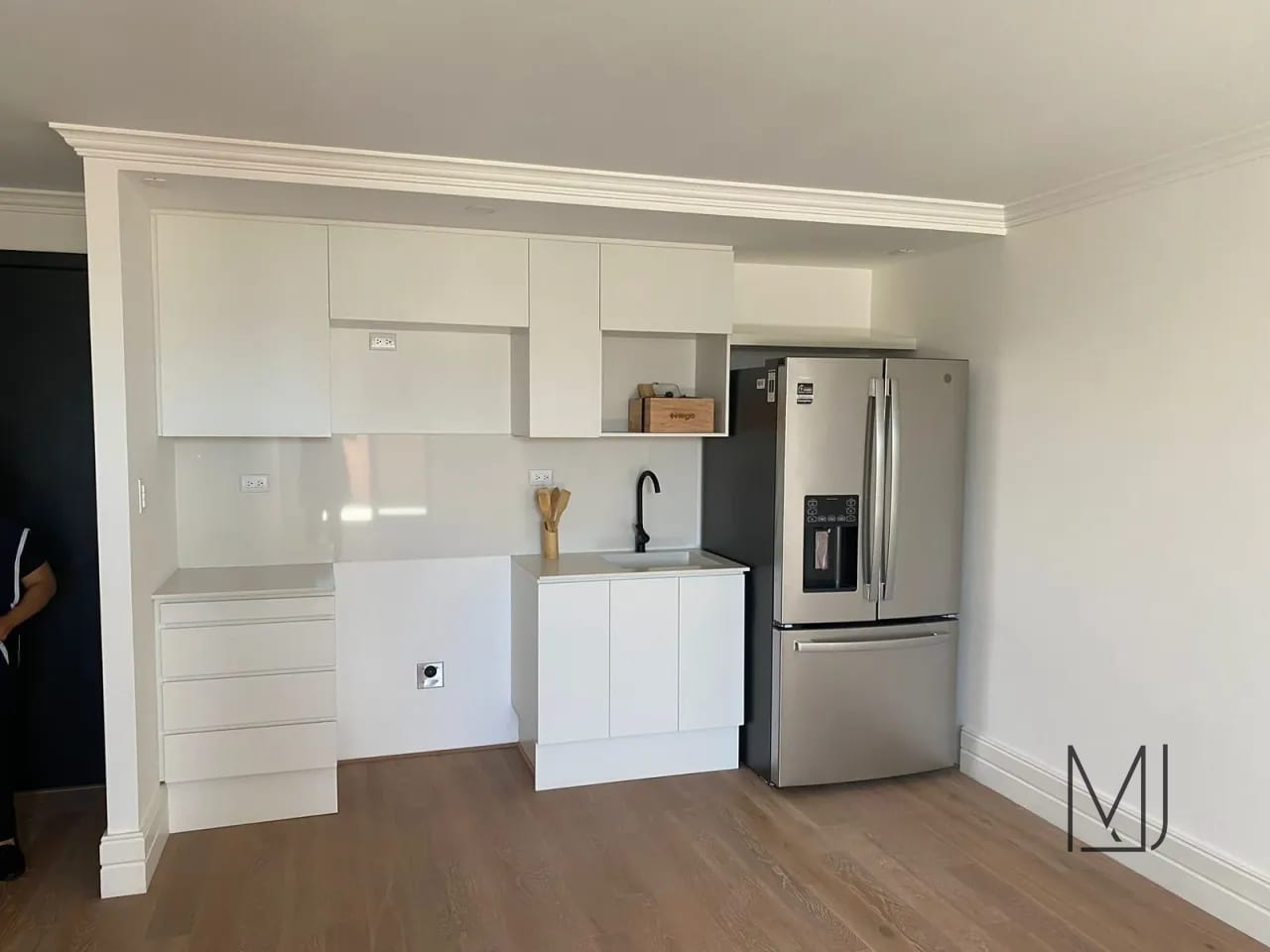 Apartamento en Alquiler / Venta | Edificio Céntrico | Zona 5 | 2 habitaciones · Terraza · Pet friendly — Apartamento en Venta en Céntrico, Zona 5, Guatemala, Ciudad — foto 2 de 10