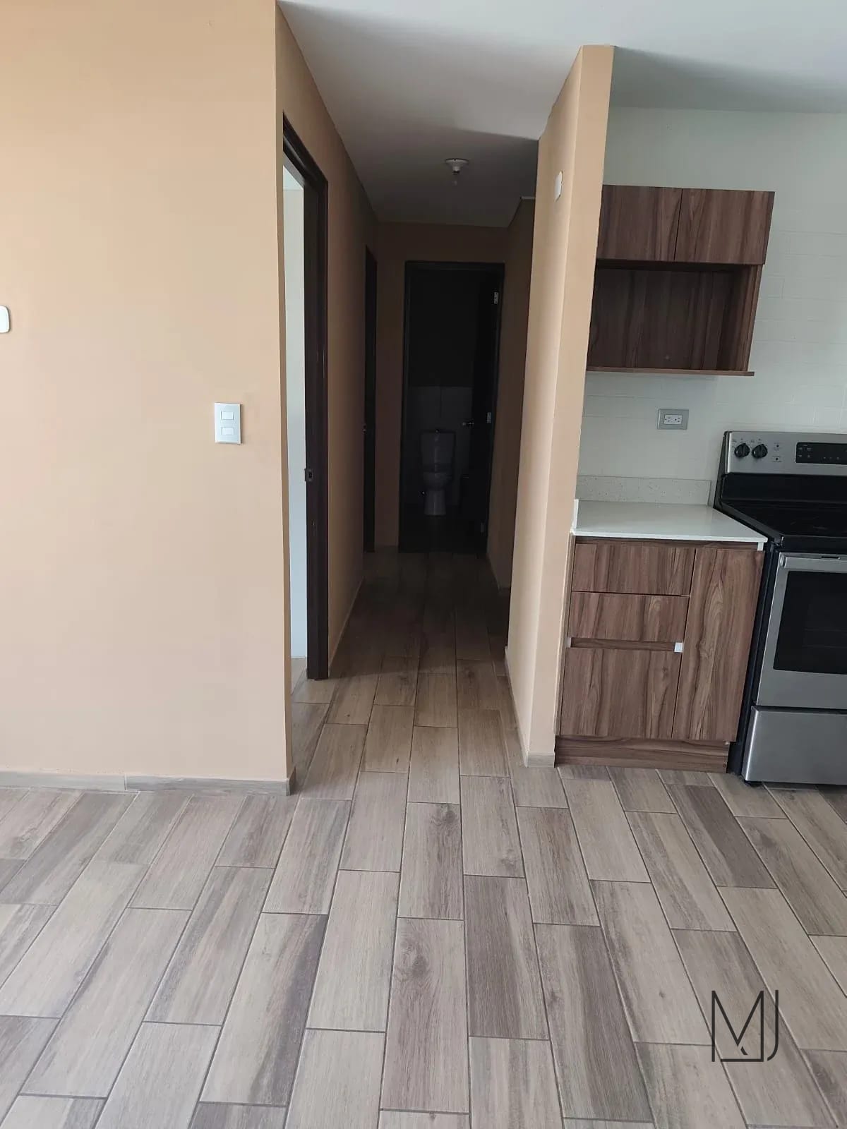 Apartamento en Alquiler | Torre Zentia | Zona 2 de Mixco | 2 habitaciones · Excelente ubicación — Apartamento en Alquiler en Torre Zentia, Zona 2 Mixco, Guatemala, Ciudad — foto 4 de 7