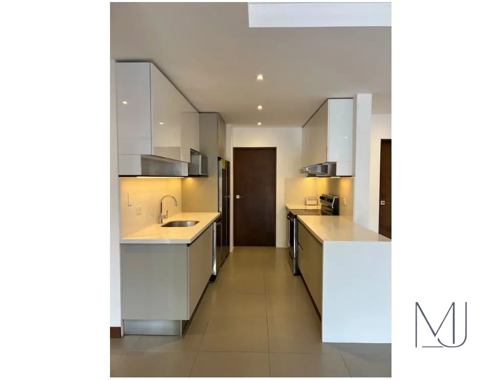 Apartamento en Alquiler | Ailé | Zona 13 | 110 m² · 2 Hab | 2 parqueos — Apartamento en Alquiler en Zona 13, Guatemala, Ciudad — foto 9 de 10