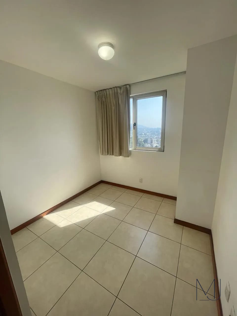 Apartamento en Alquiler Botticelli Zona 15 272 m² 3 Habitaciones — Apartamento en Alquiler en Botticelli, Zona 15, Guatemala, Ciudad — foto 9 de 17