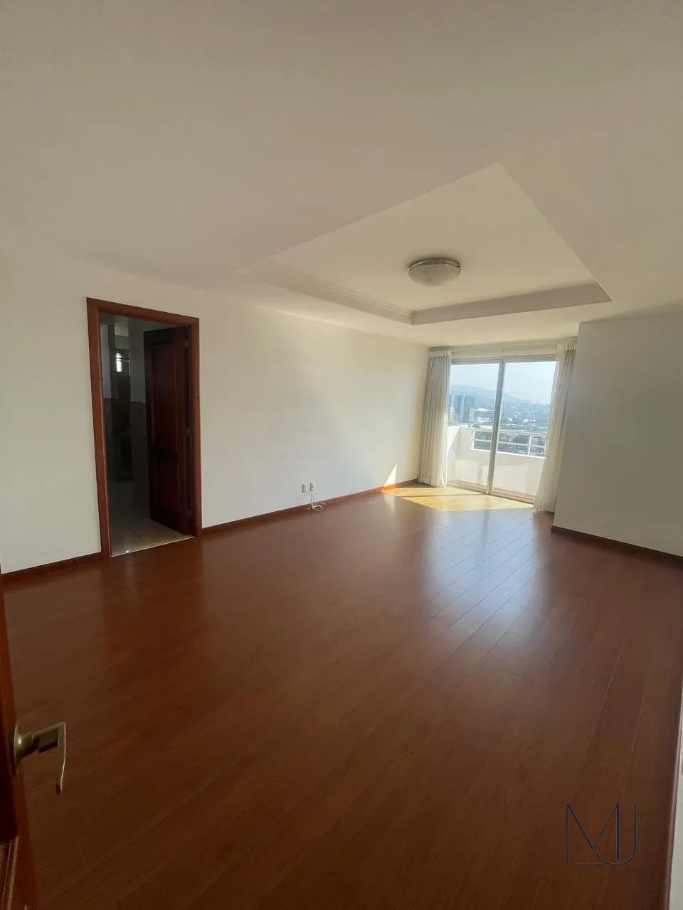 Apartamento en Alquiler Botticelli Zona 15 272 m² 3 Habitaciones — Apartamento en Alquiler en Botticelli, Zona 15, Guatemala, Ciudad — foto 2 de 17