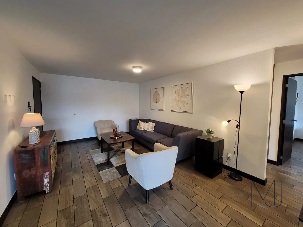 Apartamento Amueblado en Alquiler | Edificio Verona | Zona 10 | 100 m² — Apartamento en Alquiler en Verona, Zona 10, Guatemala, Ciudad — foto 1 de 17