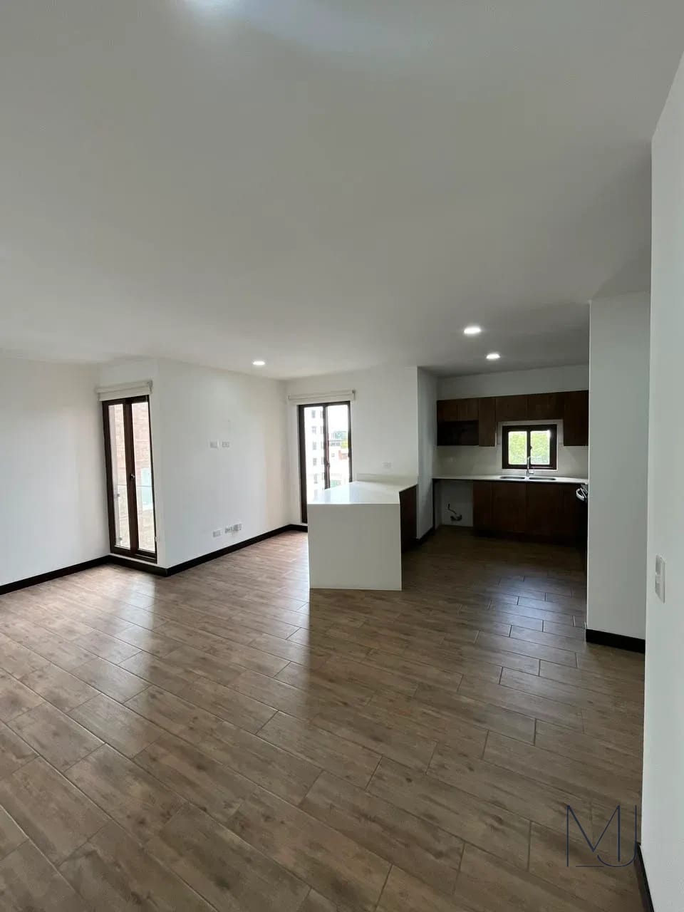 Apartamento en Renta | Marqués de Oakland | Zona 10 | 3 habitaciones — Apartamento en Alquiler en Marques de Oakland, Zona 10, Guatemala, Ciudad — foto 8 de 15