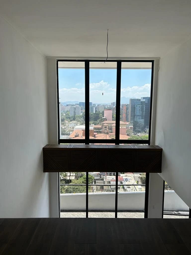 Rento apartamento en Zona 10 EDIFICIO DE LUJO CERCA DE FONTABELLA — Apartamento en Alquiler en Monád, Zona 10, Guatemala, Ciudad — foto 16 de 17