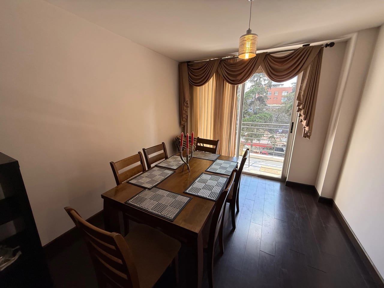 Rento apartamento en Zona 14 EDIFICIO EXCLUSIVO CERCA EUROPLAZA — Apartamento en Alquiler en Catania, Zona 14, Guatemala, Ciudad — foto 6 de 17