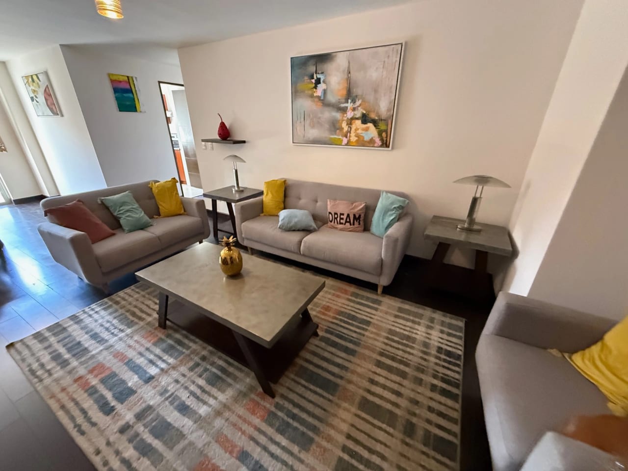 Rento apartamento en Zona 14 EDIFICIO EXCLUSIVO CERCA EUROPLAZA — Apartamento en Alquiler en Catania, Zona 14, Guatemala, Ciudad — foto 16 de 17