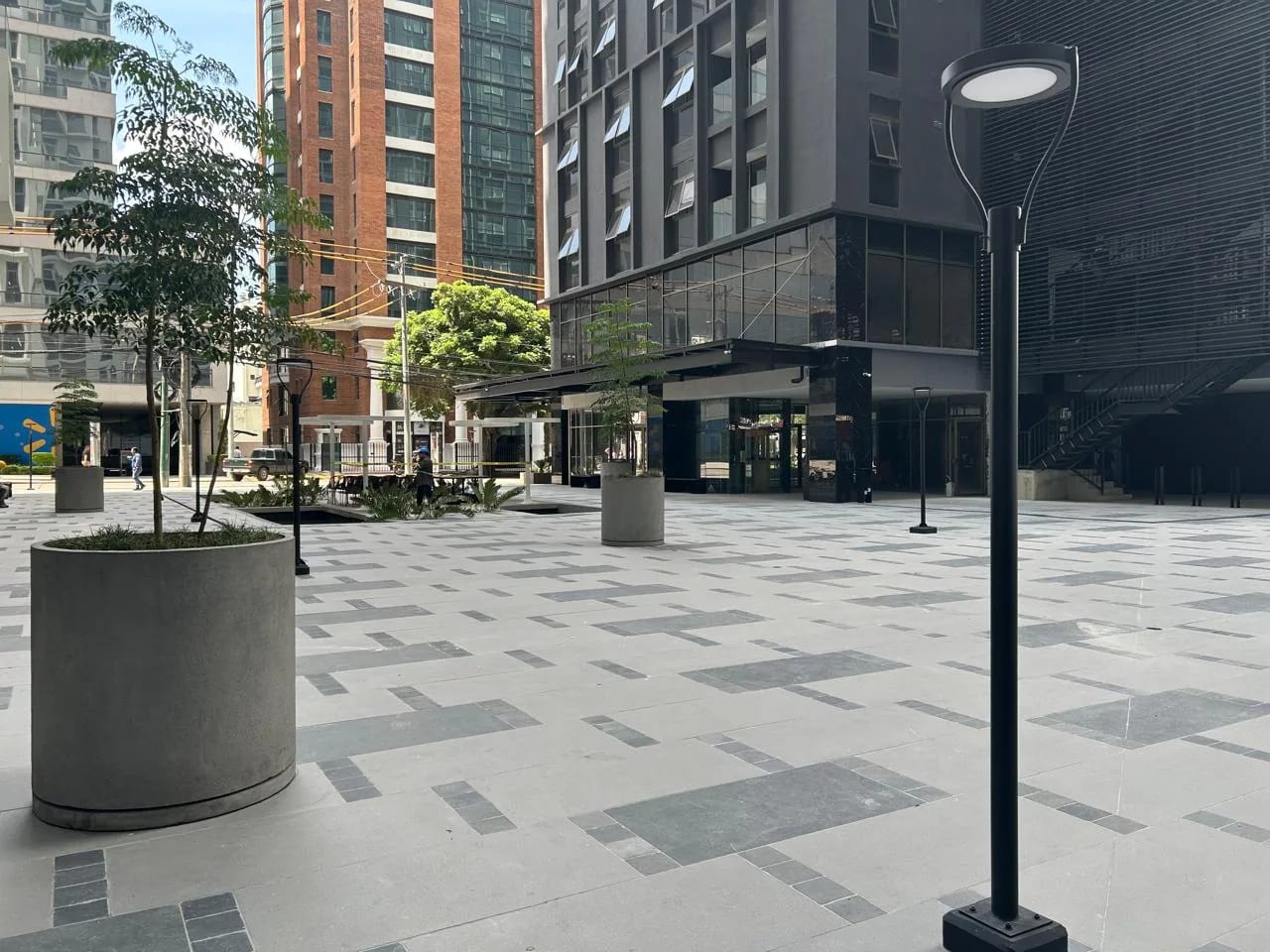 Rento apartamento en Zona 10 EDIFICIO NUEVO, AMENIDADES DE LUJO — Apartamento en Alquiler en Atarah, Zona 10, Guatemala, Ciudad — foto 13 de 17