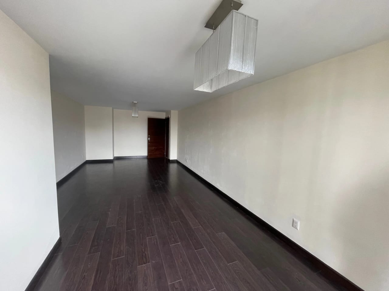 Rento apartamento de 3 dormitorios en Zona 14 CERCA DE EUROPLAZA — Apartamento en Alquiler en Catania, Zona 14, Guatemala, Ciudad — foto 3 de 17
