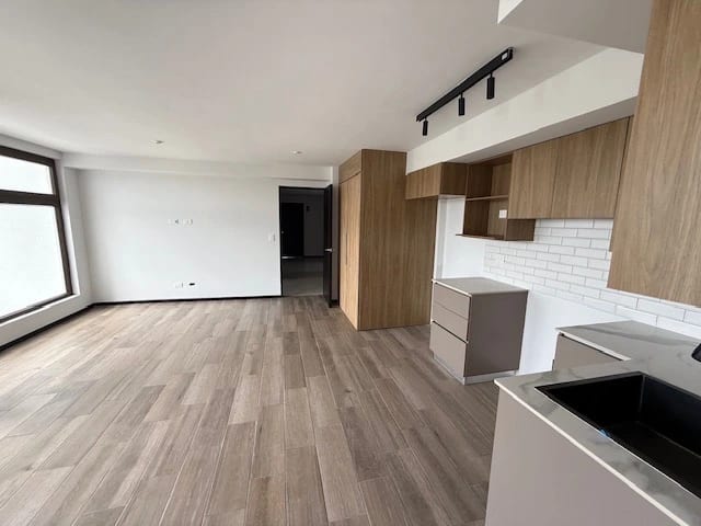 Rento apartamento en Zona 16 A 10 MINS DE CIUDAD CAYALA — Apartamento en Alquiler en Zona 16, Guatemala, Ciudad — foto 5 de 17