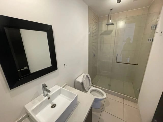 Rento apartamento en Zona 14 EDIFICIO EXCLUSIVO — Apartamento en Alquiler en Torre 14, Zona 14, Guatemala, Ciudad — foto 10 de 17