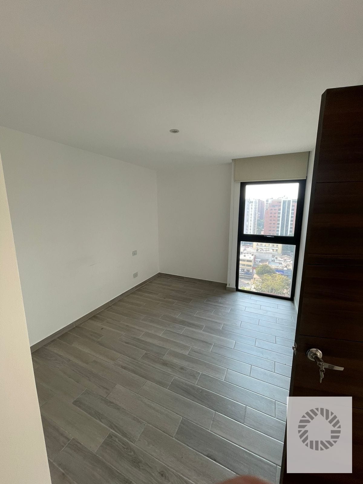 Bonito apartamento — Apartamento en Alquiler en Parque 10, Zona 10, Guatemala, Ciudad — foto 3 de 9