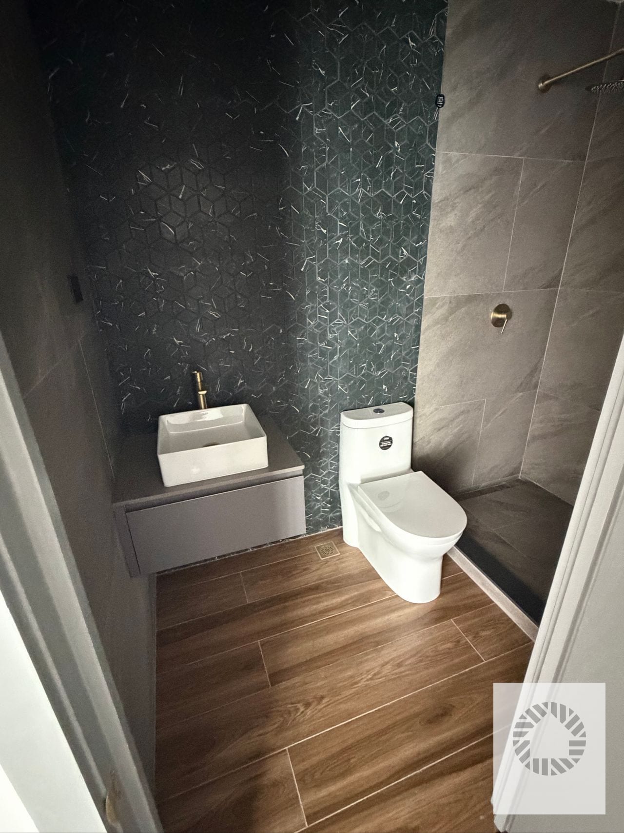 Bonito Apartamento — Apartamento en Alquiler en Atarah, Zona 10, Guatemala, Ciudad — foto 10 de 10